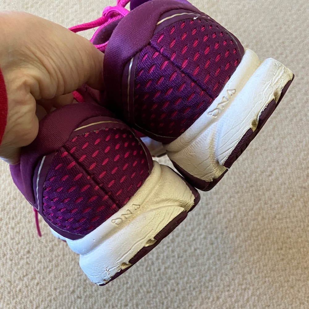 Brooks Women's Fuchsia and Purple Athletic Shoes - Picture 4 of 7